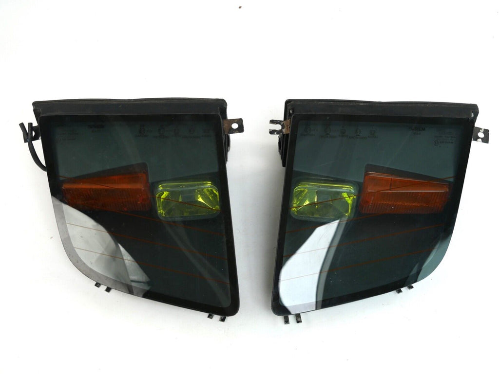 Ferrari F40 French Spec. Headlight Headlamp Units SIEM