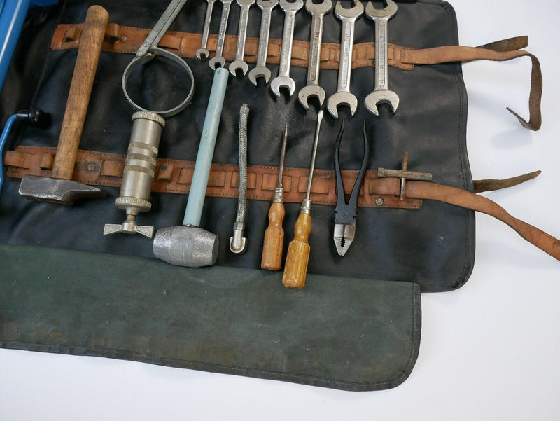 Ferrari 250 tool kit