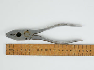 Ferrari 250 Pliers Tool