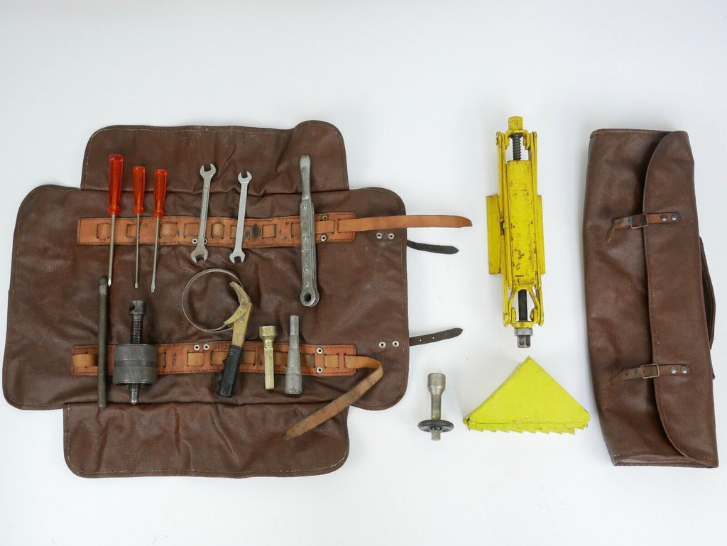 1967-71 Ferrari 365 GT 2+2 Queen Mary Tool Kit Jack Pouch