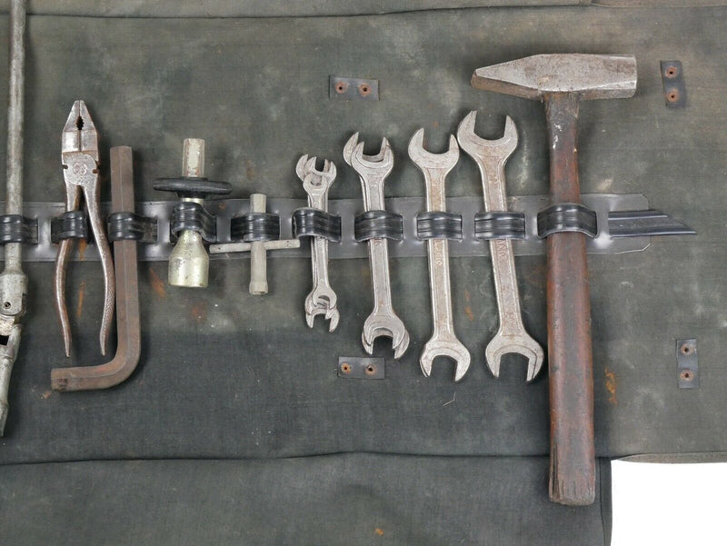 Maserati Ghibli Tool Jack Kit 