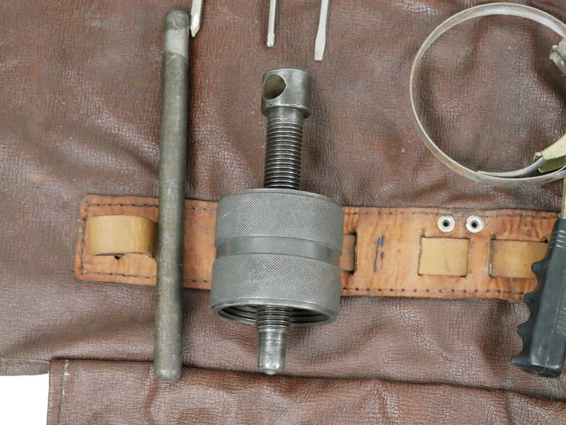 1967-71 Ferrari 365 GT 2+2 Queen Mary Tool Kit Jack Pouch