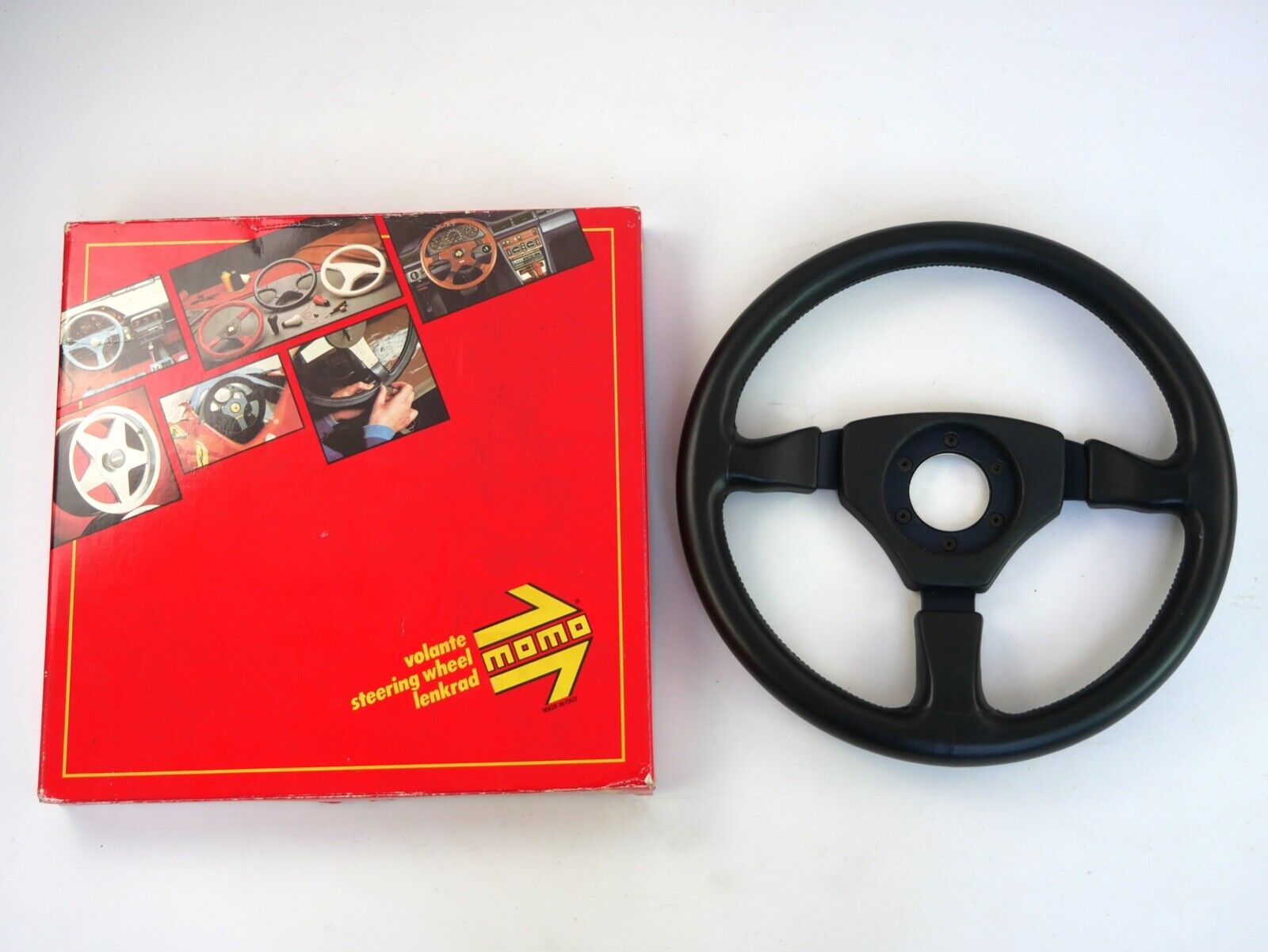 1989-91 Alfa Romeo ES30 SZ MOMO Steering Wheel NOS – 6carb
