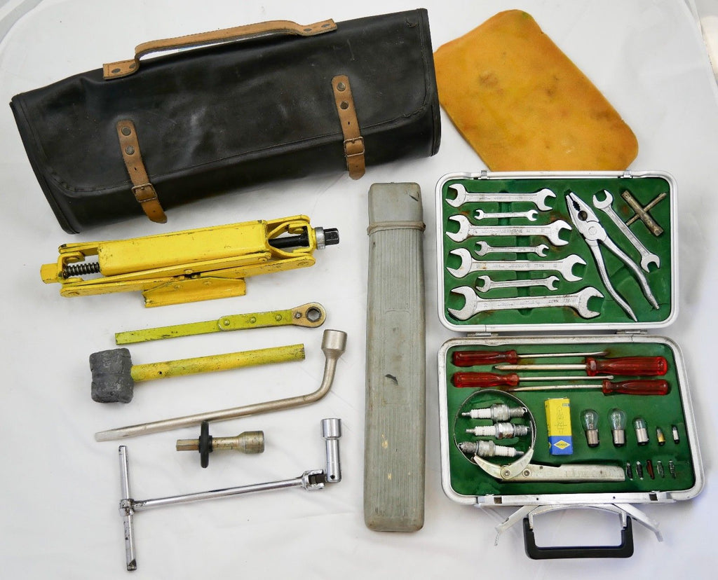 1974 Ferrari 365 GTB/4 Daytona Tool Kit Bag Jack